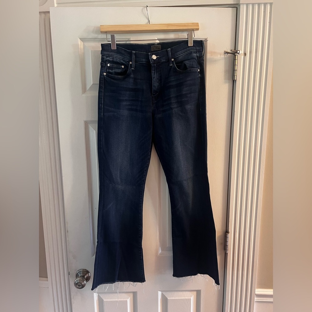 MOTHER The Weekender Fray Flare Jeans